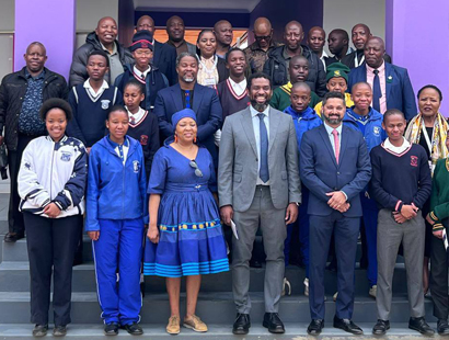 Morena e Moholo, Moremoholo Mopeli, attended the launch of the CHIETA–Free State Department of Education Smart Skills Centre at Tshiya College of Education in Phuthaditjhaba. This Centre is intended to bring  advanced learning opportunities to the community, empowering young people with the digital skills needed for the future.