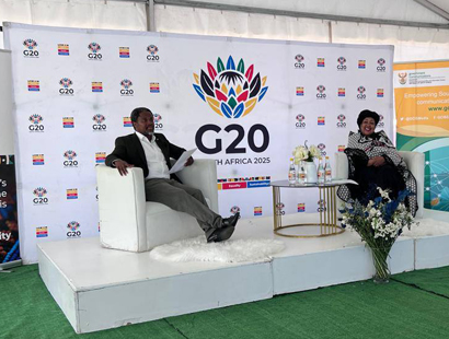 The GCIS held a stakeholder dialogue with the Bakoena Royal Council, during which they invited different departments with mobile services and exhibitions as part of the G20 outreach programme. The GCIS is leading the implementation of the G20 outreach across all provinces of the country. The programme seeks to gather information from communities on how the G20 can bring about positive change and what benefits would the communities like to get from the programme